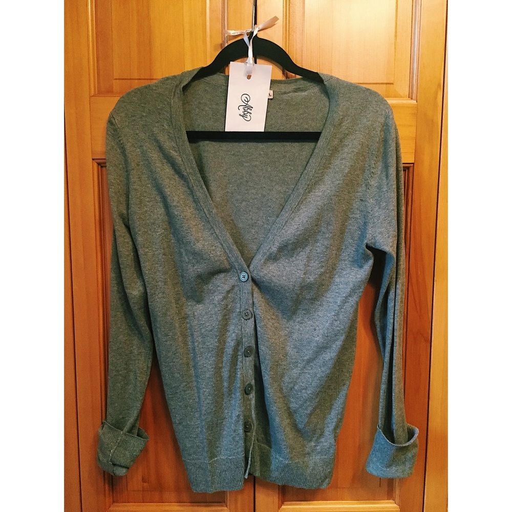 Gray button up sweater/ cardigan